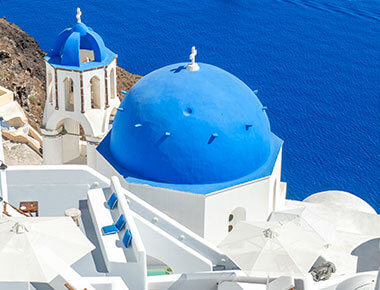 Santorini Island's Weekend Vacation